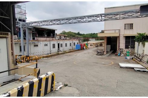 Warehouse / Factory for sale in Poblacion, Metro Manila