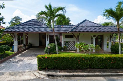 3 Bedroom House for sale in Rock Garden Beach Resort, Kram, Rayong