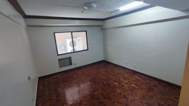 Office for rent in San Lorenzo, Metro Manila near MRT-3 Ayala