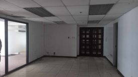 Office for rent in San Antonio, Metro Manila near MRT-3 Shaw Boulevard