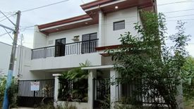 4 Bedroom House for sale in Poblacion, Metro Manila