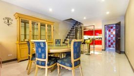 3 Bedroom House for sale in Poblacion, Metro Manila