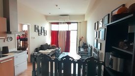 Condo for sale in Poblacion, Metro Manila