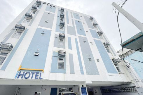 Hotel / Resort for sale in Urdaneta, Metro Manila near MRT-3 Ayala