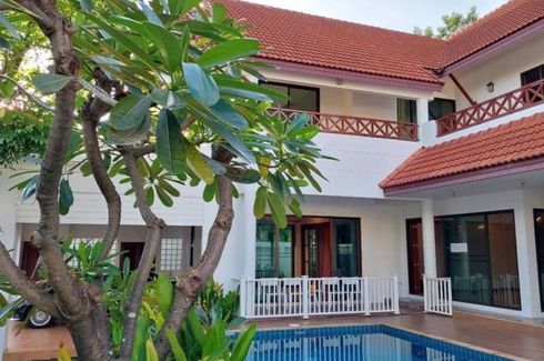 4 Bedroom House for rent in Bang Kapi, Bangkok