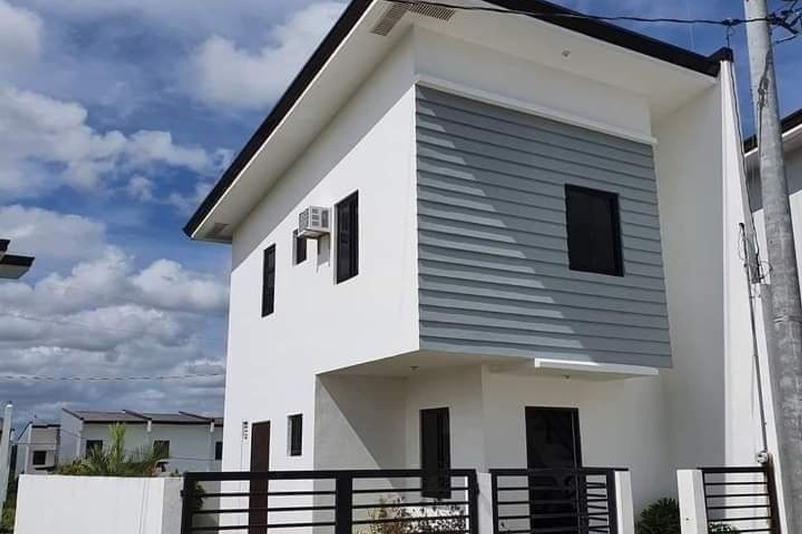 Affordable House and Lot in Brookstone Park Trece Martires near