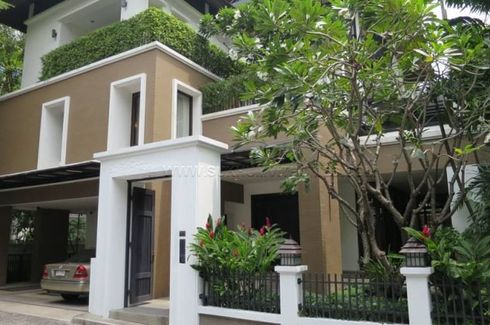 5 Bedroom House for rent in Baan Sukhumvit 18, Khlong Toei, Bangkok near BTS Asoke
