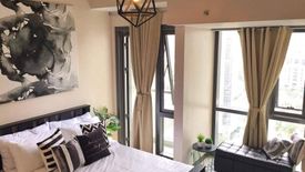 Condo for sale in San Lorenzo, Metro Manila