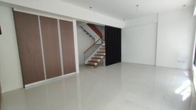 3 Bedroom Townhouse for sale in Pasadeña, Metro Manila near LRT-2 Gilmore