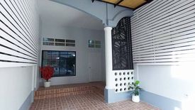 3 Bedroom Townhouse for sale in Sam Wa Tawan Tok, Bangkok