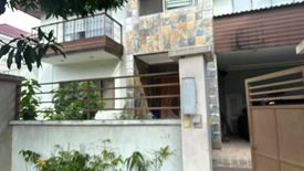 6 Bedroom House for sale in Tambo, Metro Manila