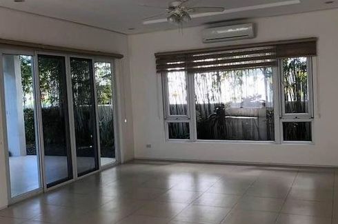 5 Bedroom House for rent in Molino VII, Cavite