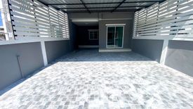 3 Bedroom Townhouse for sale in Pong, Chonburi