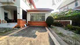 5 Bedroom House for sale in Mantana Onnut-Wongwaen 5, Dokmai, Bangkok