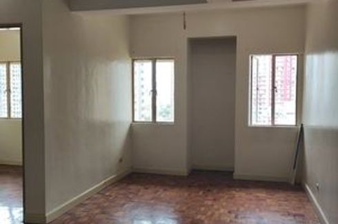 2 Bedroom Condo for rent in Highway Hills, Metro Manila near MRT-3 Boni