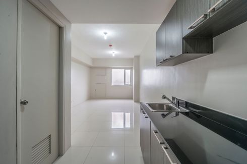 Apartment for sale in Vista Shaw, Addition Hills, Metro Manila