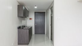 Apartment for sale in Vista Shaw, Addition Hills, Metro Manila