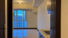 Condo for sale in Axis Residences, Highway Hills, Metro Manila near MRT-3 Boni