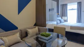 Condo for sale in Pio Del Pilar, Metro Manila near MRT-3 Magallanes