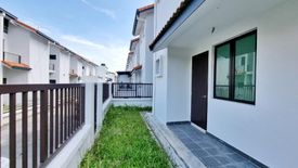 4 Bedroom House for sale in Batu Caves, Selangor