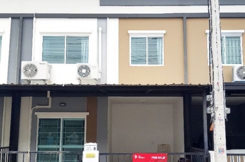 3 Bedroom Townhouse for sale in Khlong Song, Pathum Thani