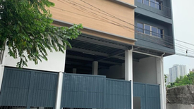 6 Bedroom Warehouse / Factory for sale in Apolonio Samson, Metro Manila near LRT-1 Balintawak