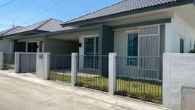 2 Bedroom House for sale in Ban Pho, Chachoengsao