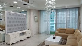 Apartemen disewa dengan 3 kamar tidur di Mampang Prapatan, Jakarta