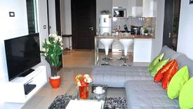 2 Bedroom Condo for sale in Emerald Terrace, Patong, Phuket