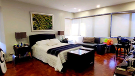 3 Bedroom Condo for sale in San Lorenzo, Metro Manila