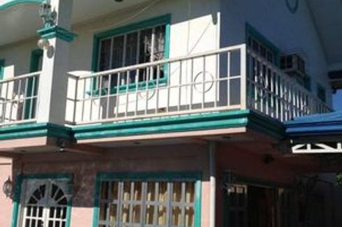 7 Bedroom House for sale in Pulong Santa Cruz, Laguna