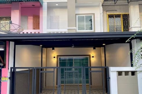 2 Bedroom Townhouse for sale in Bang Khu Rat, Nonthaburi