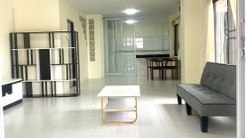 3 Bedroom Townhouse for sale in Na Kluea, Chonburi