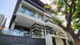 4 Bedroom House for sale in Mariana, Metro Manila near LRT-2 Gilmore