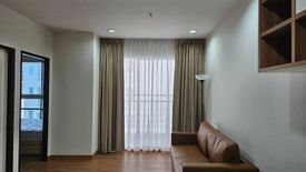 1 Bedroom Condo for rent in Sathorn House, Silom, Bangkok near BTS Surasak