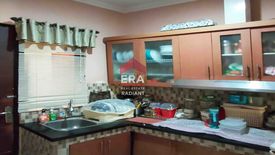Rumah dijual dengan 4 kamar tidur di Perigi Baru, Banten