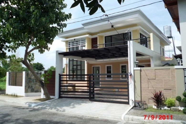 Coral st. Villa, Marcelo Green Village 5, Metro Manila 5 Townhouses