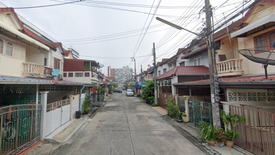 หมู่บ้านพิเชษฐ์