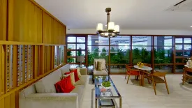 Serene Place Sukhumvit 24