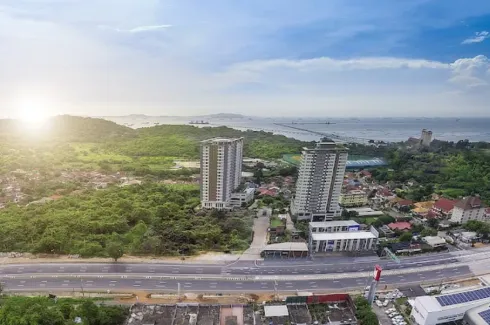 Sea Hill Condo Sriracha