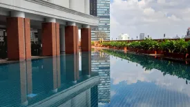 ณุศา สเตท ทาวเวอร์ คอนโดมิเนียม