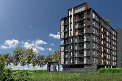 Deco Condominium