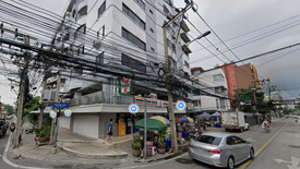 สาธร คอนโด เพลส