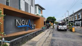 Nova Art Prachauthit