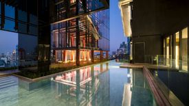 Ashton Silom