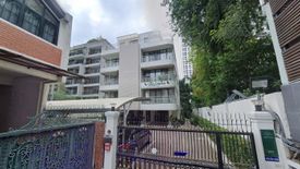Casa Langsuan