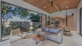 Sense 8 Seaview Villas