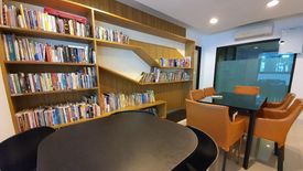 Zenith Place Sukhumvit 42