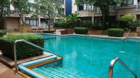 Green Point Silom