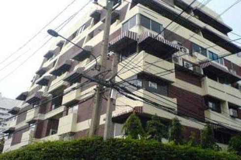 Ploenchit Condominium